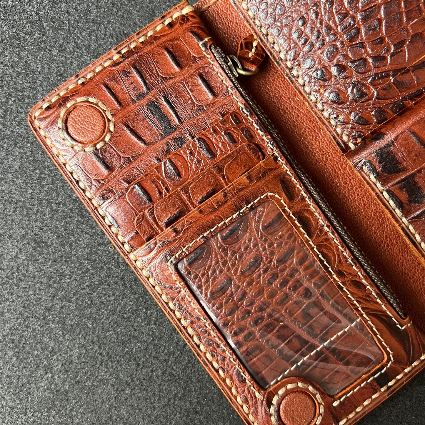 Marvello — The Everyday Luxury You Can Hold (WC-L27)