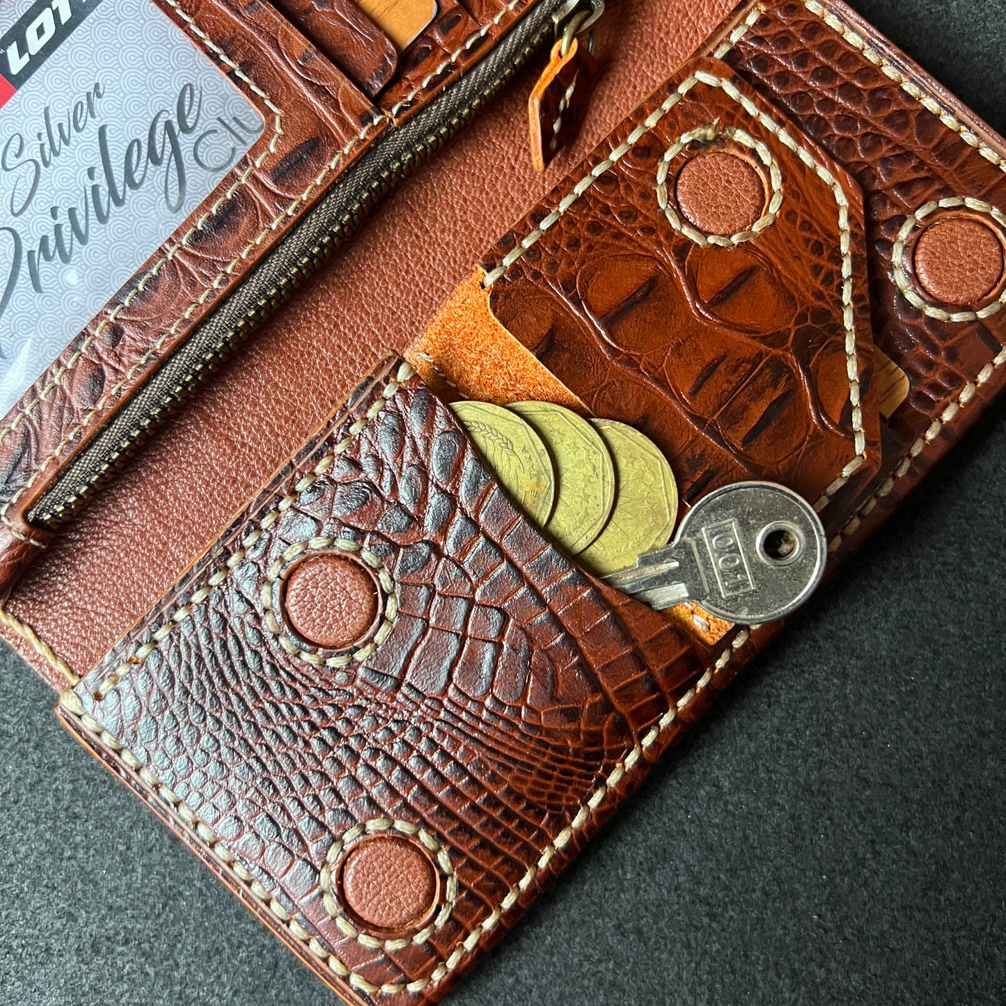 Marvello — The Everyday Luxury You Can Hold (WC-L27)
