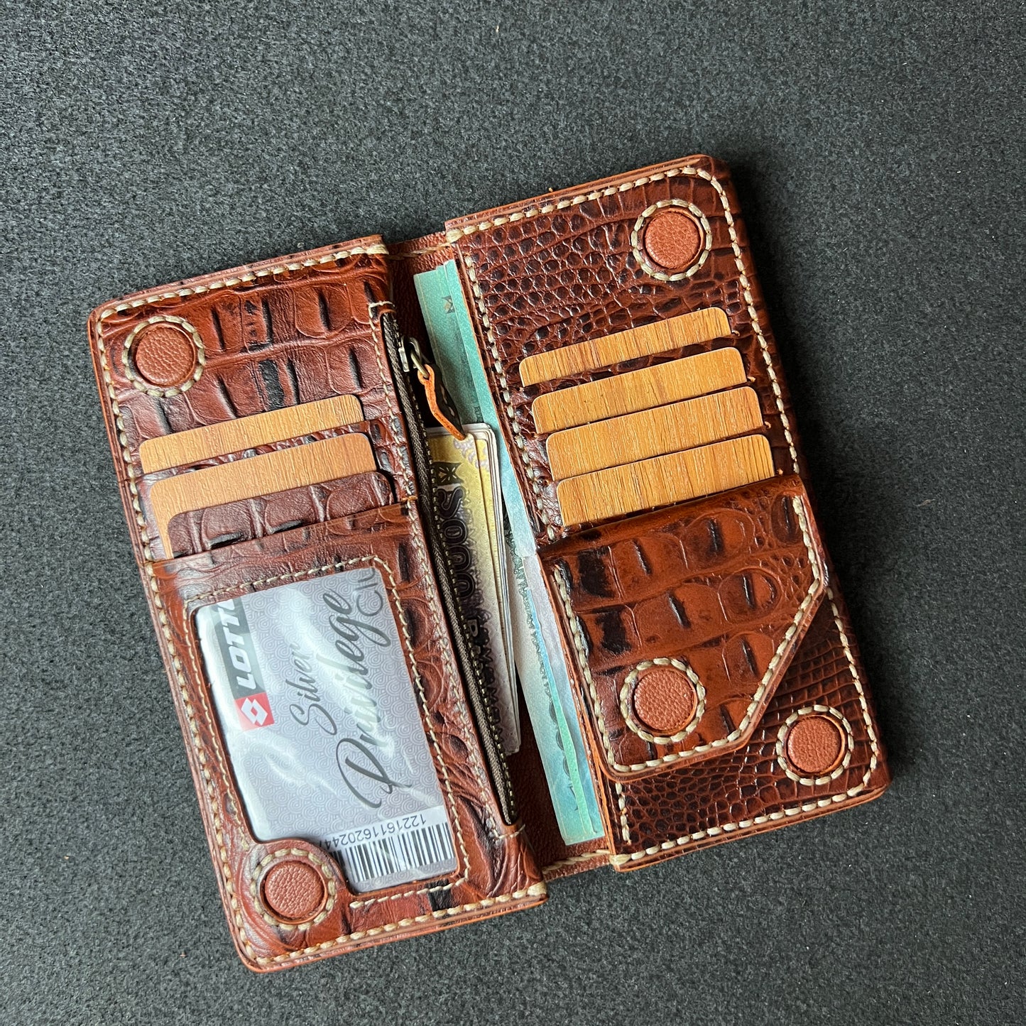 Marvello — The Everyday Luxury You Can Hold (WC-L27)