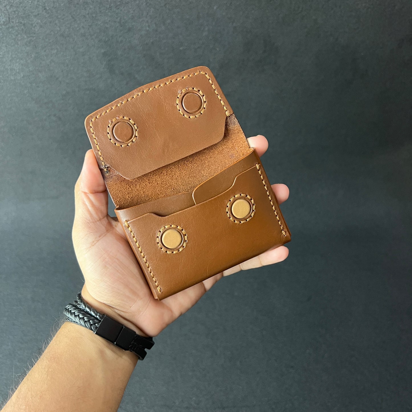 The Alder - Slim. Secure.Sophisticated (WC-CH10)