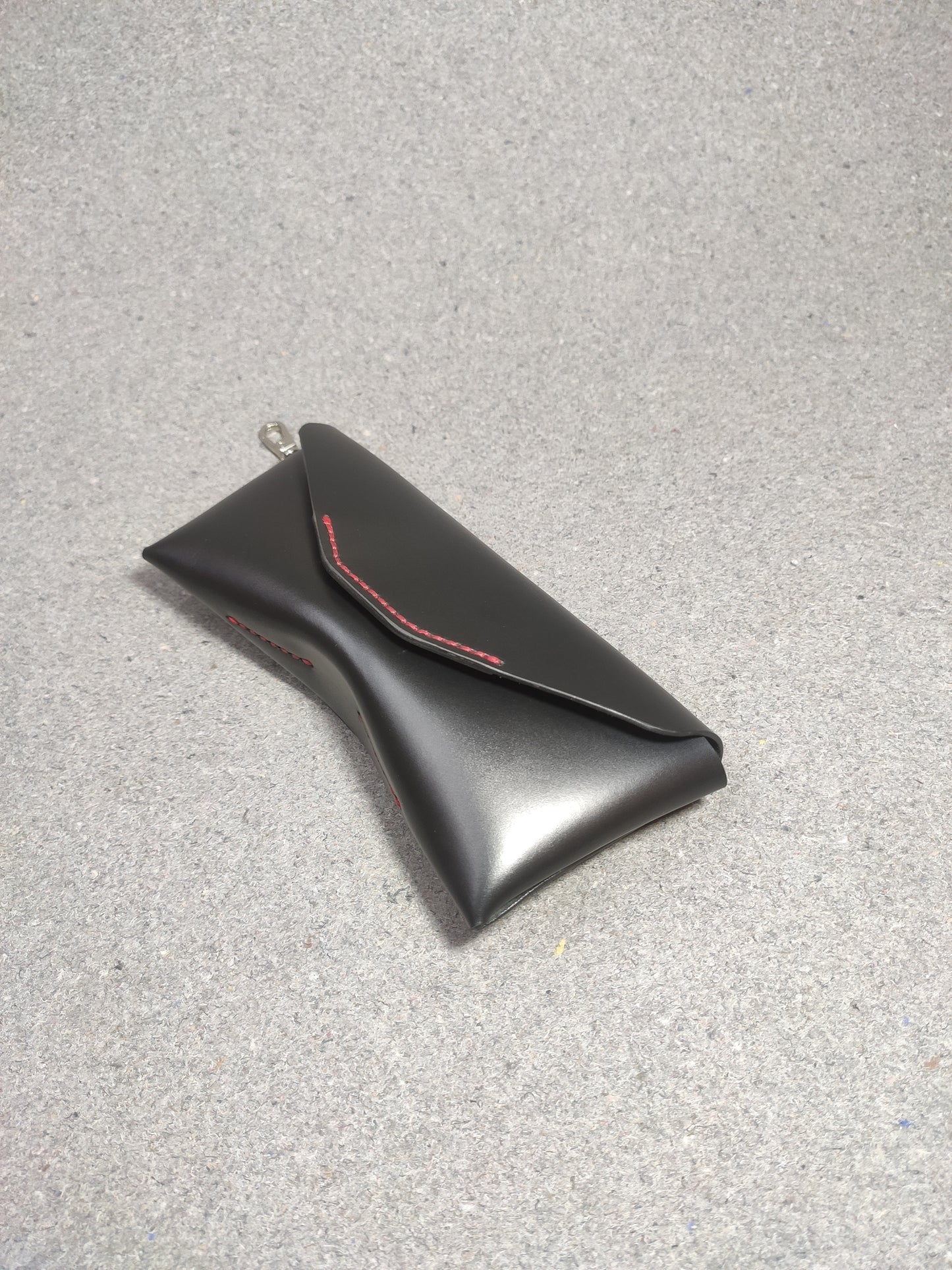 The Solenvé — A Silhouette for Your Shades (WC-GC1)