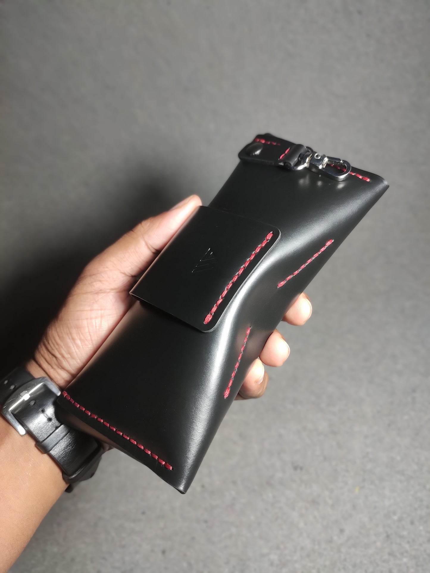 The Solenvé — A Silhouette for Your Shades (WC-GC1)