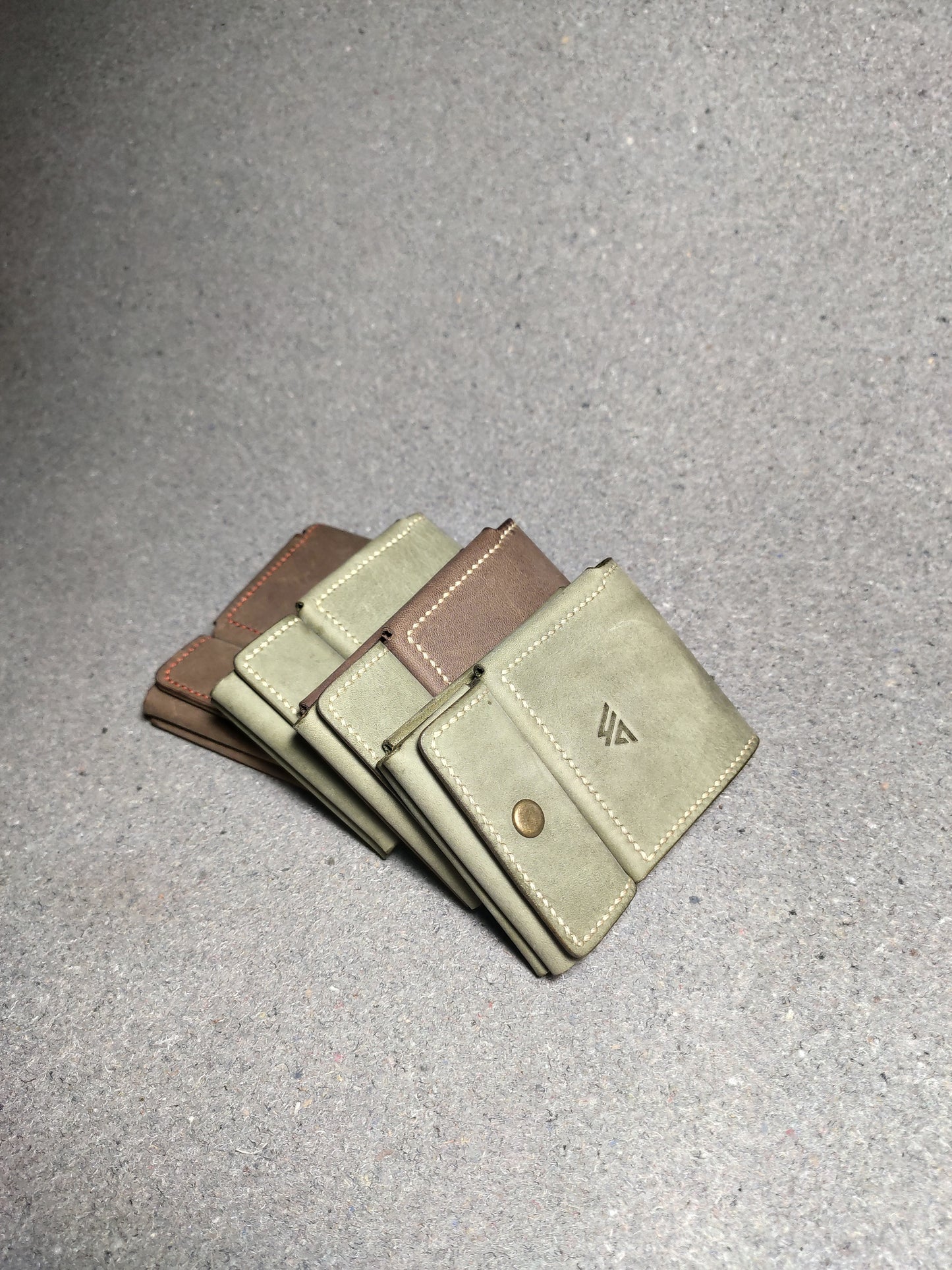 Trove — The Mighty Mini Wallet (WC-C28)