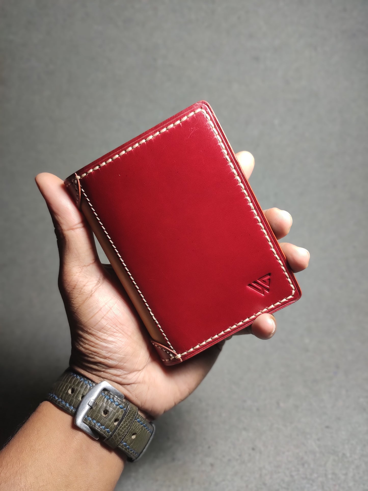 Rogueberry — The Crimson Carry (WC-V13)