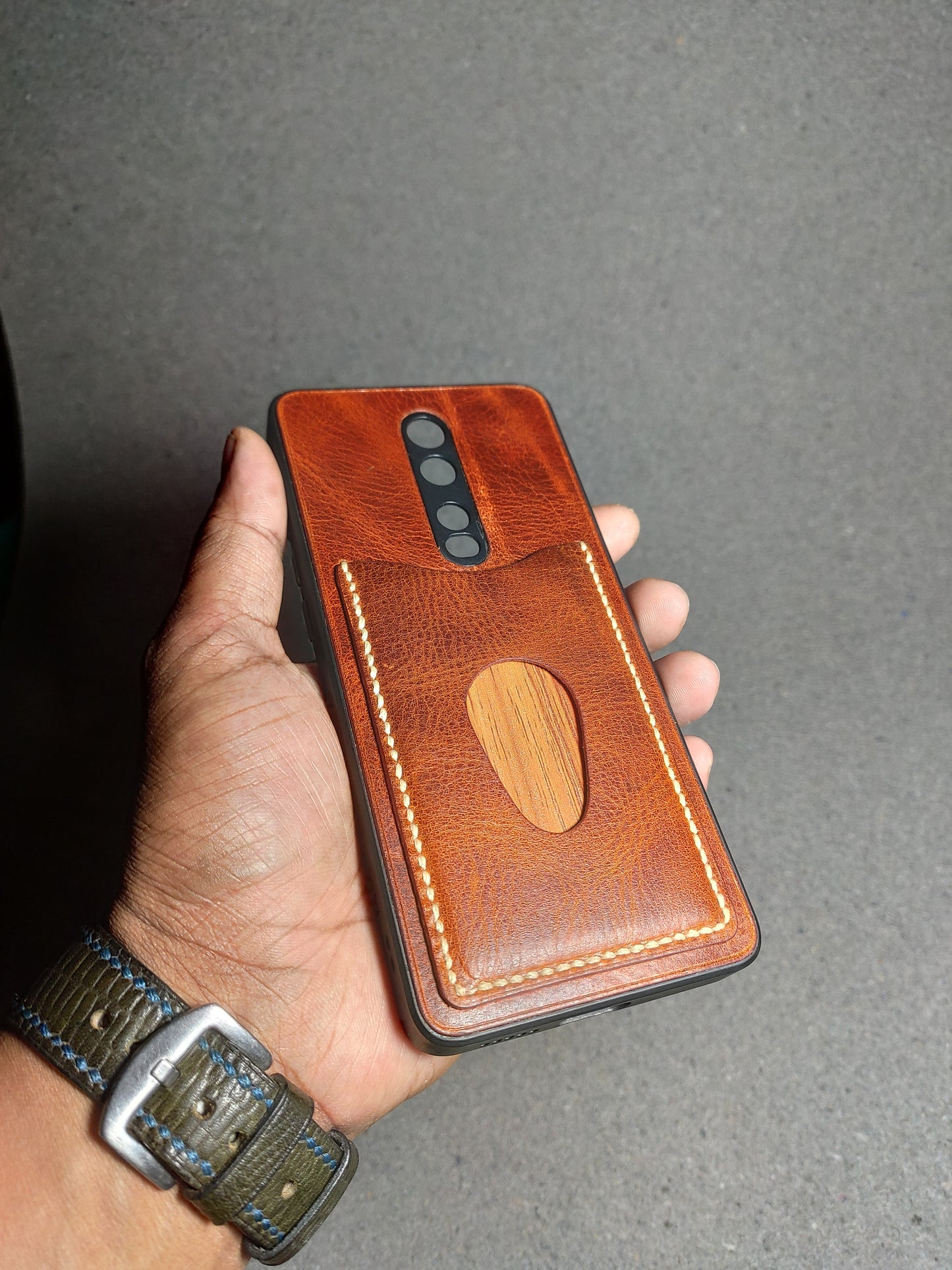 Coverra — Crafted to Carry More (WC-PC1)
