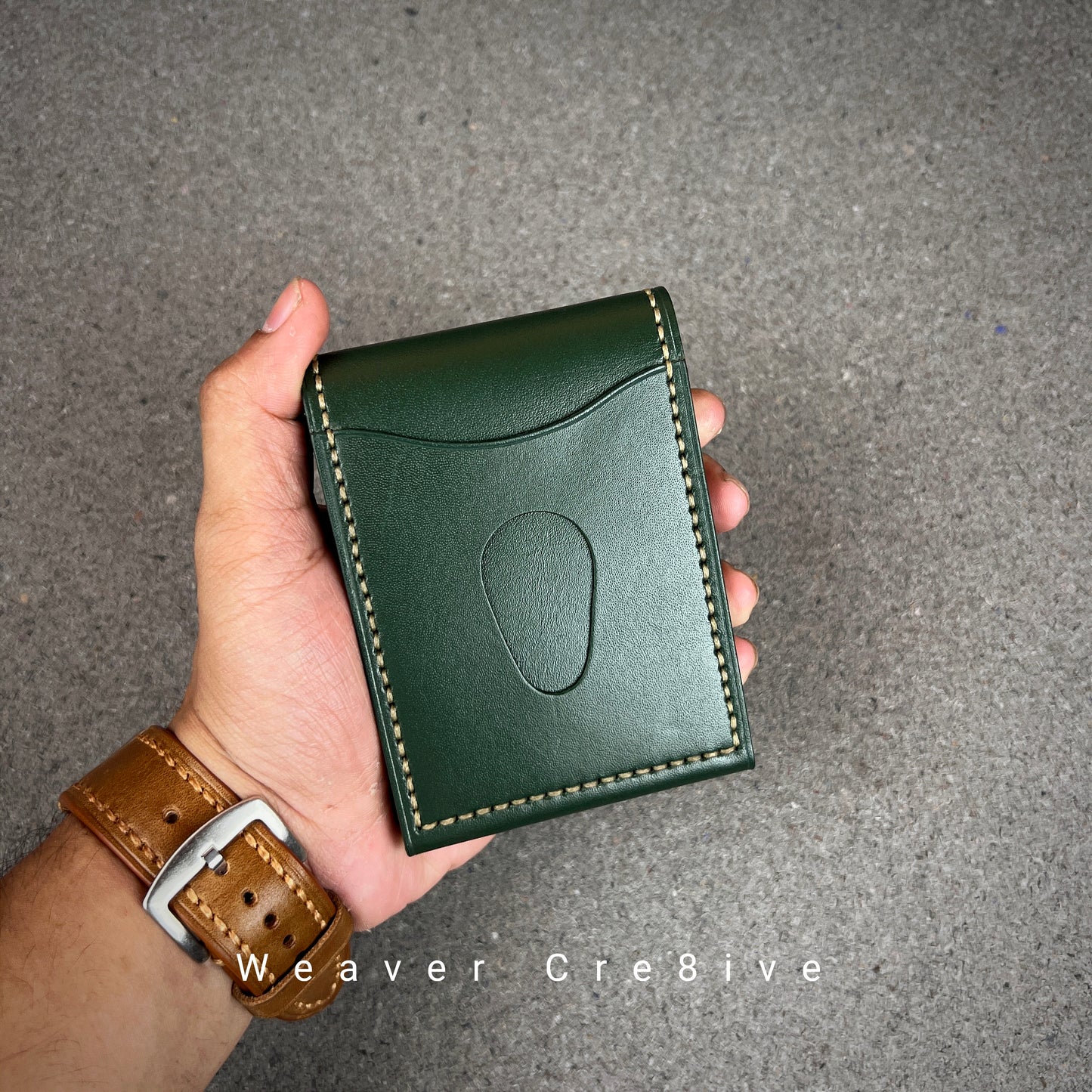 Frozzy — Where Comfort Meets Compact (WC-C42)