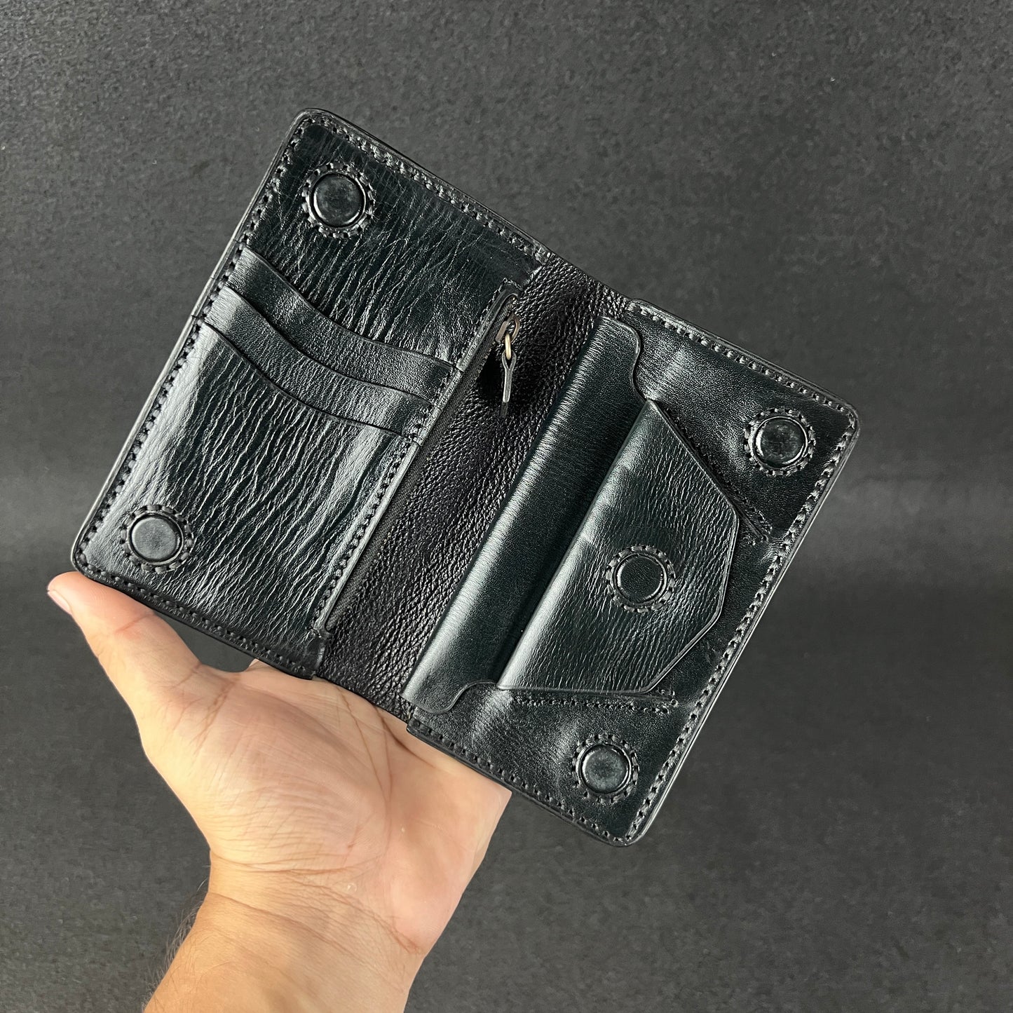 The Artisan Keeper — Small Form Full Function (WC-L29)