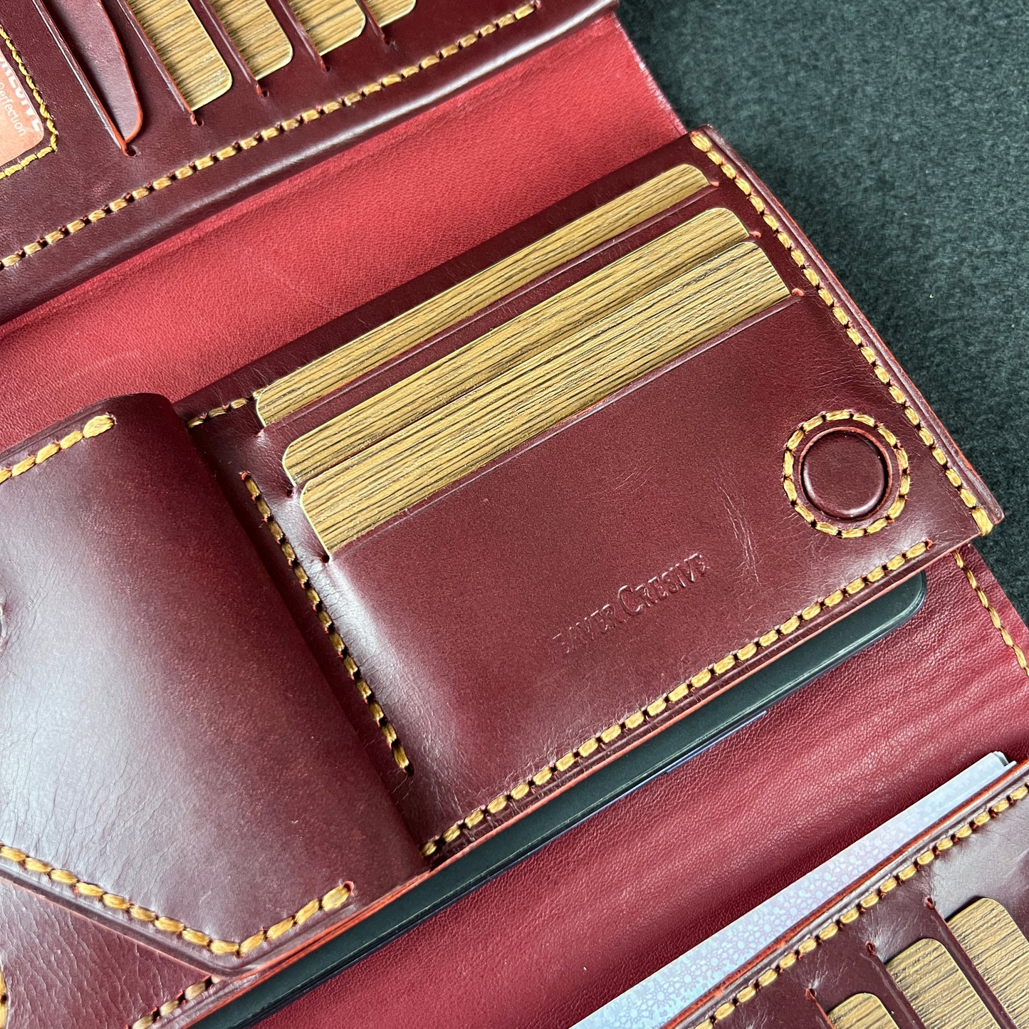 Monarch Elite — Long Wallet (WC-L31)