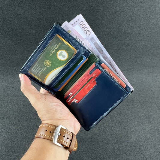 Civano — Vertical Bi-Fold Wallet (WC-V8)