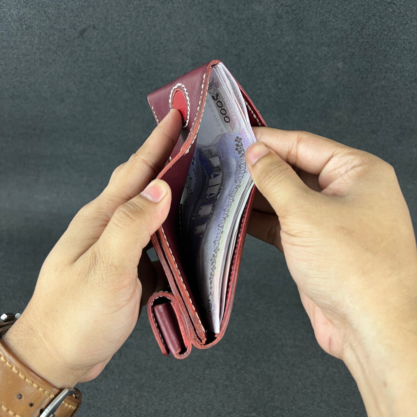 Trove — Classic Bi-Fold Wallet (WC-C28M)