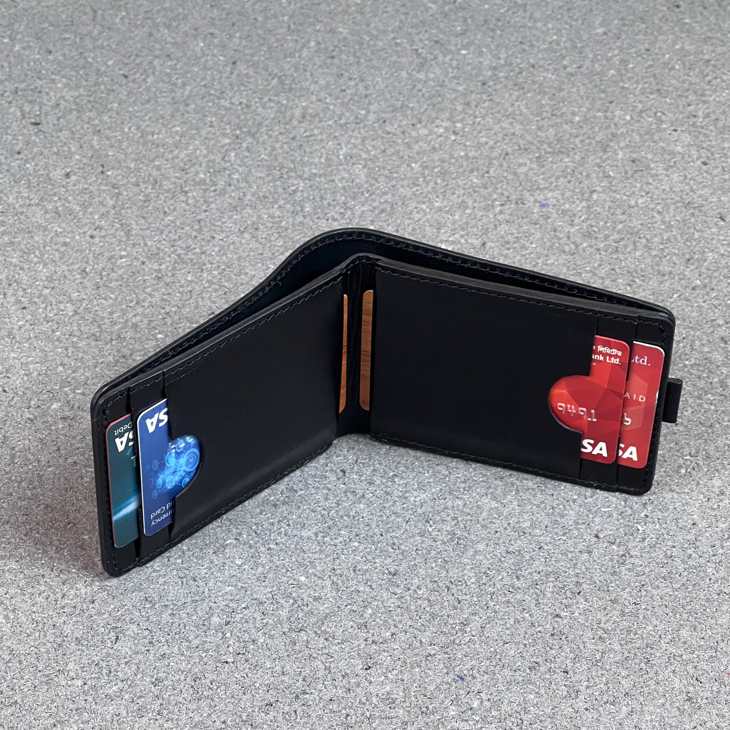 Noir Glide — The Sleek Smart-Pull Wallet (WC-C41)
