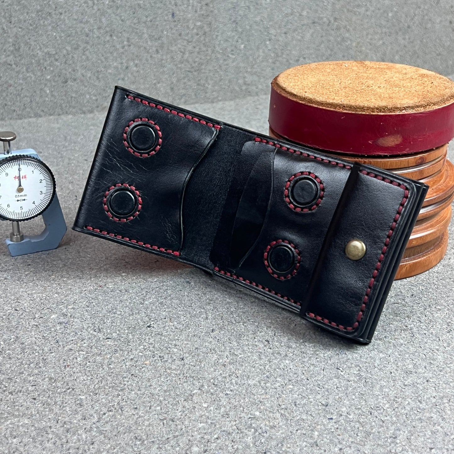 Frozzy — Where Comfort Meets Compact (WC-C42)