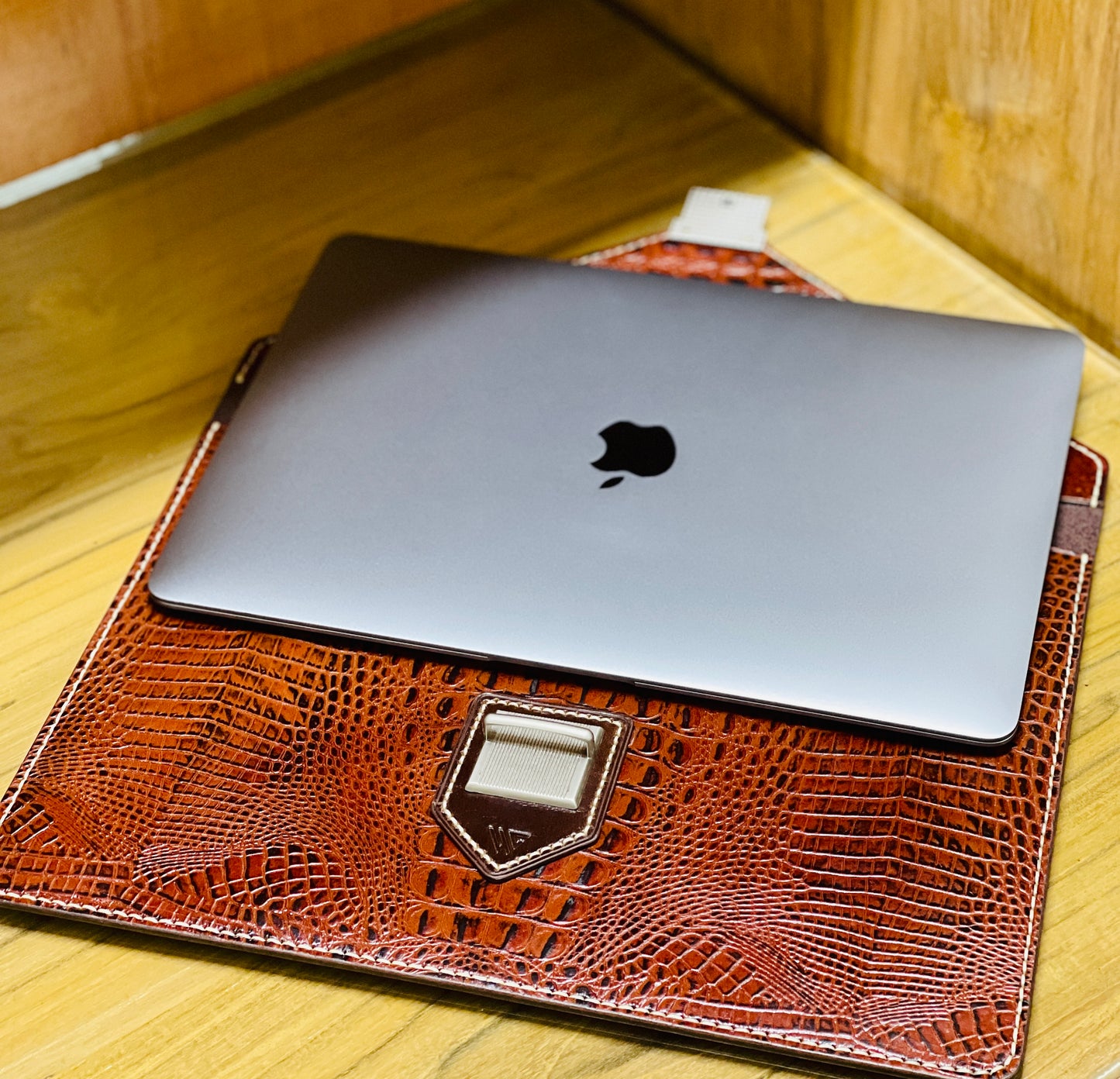 Laptop sleeve