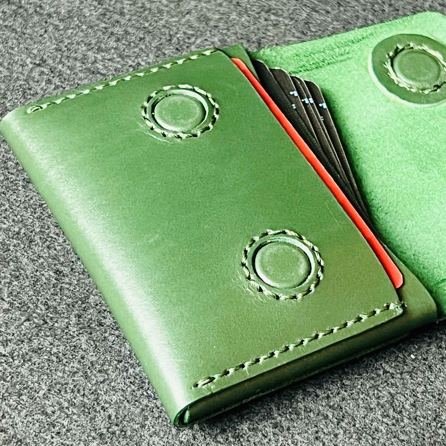 The Alder - Slim. Secure.Sophisticated (WC-CH10)