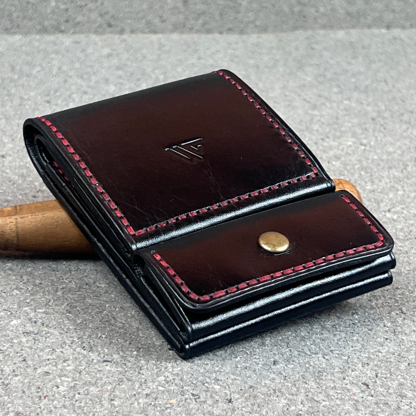 Frozzy — Where Comfort Meets Compact (WC-C42)