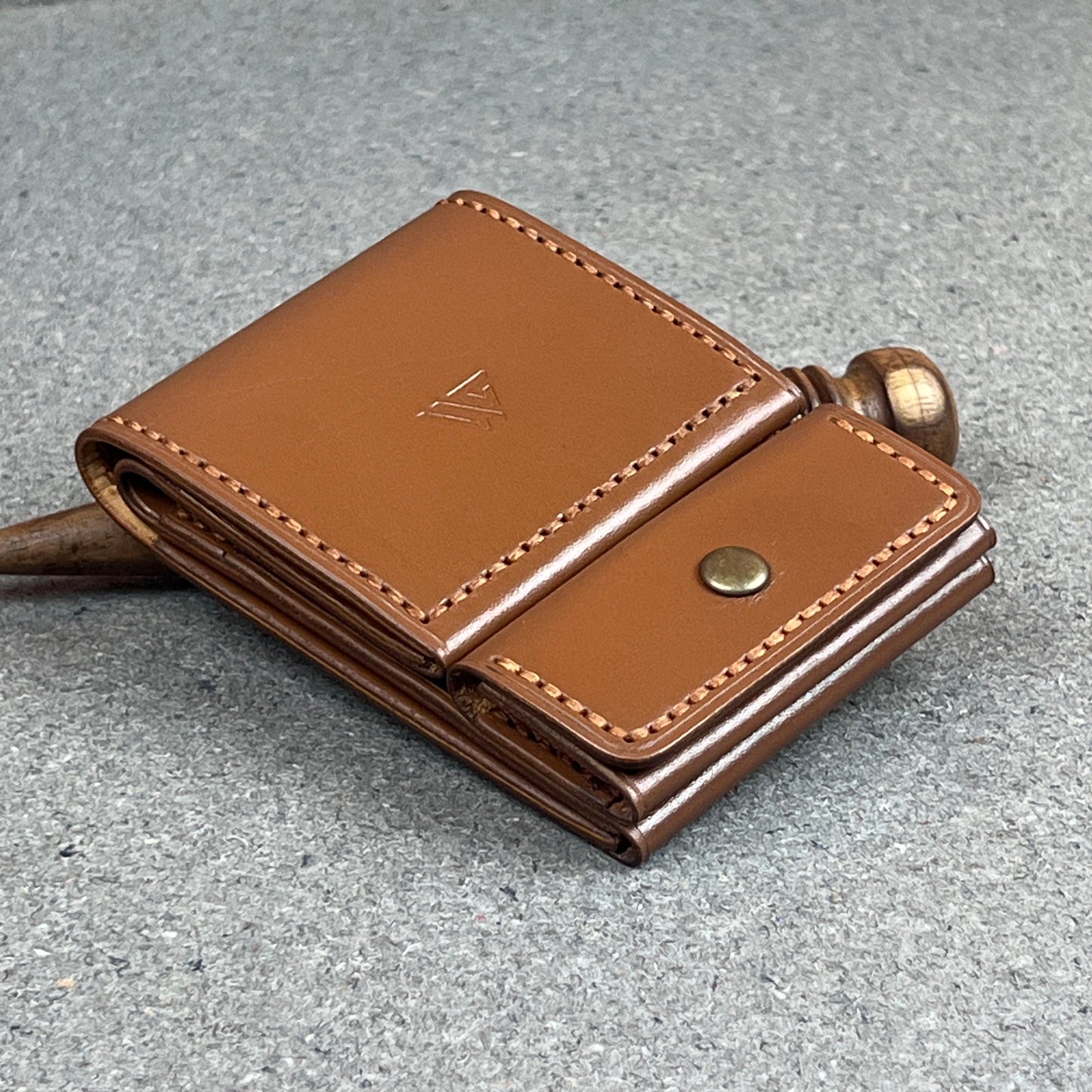 Frozzy — Where Comfort Meets Compact (WC-C42)