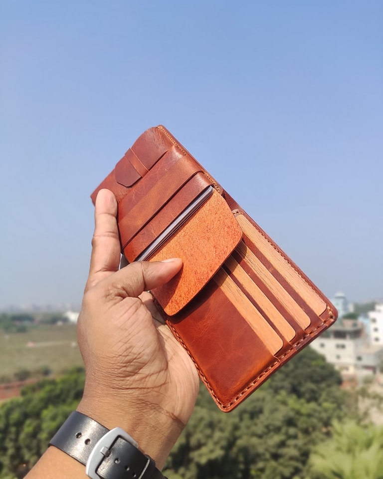 Gliese — Where Structure Meets Soul (WC-C3)