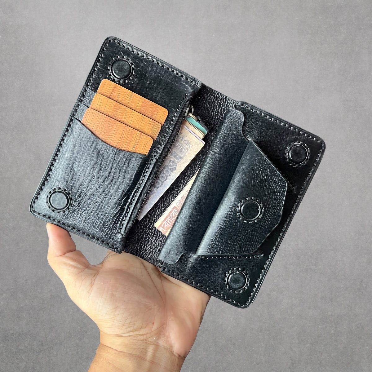 The Artisan Keeper — Semi Long Wallet (WC-L29)