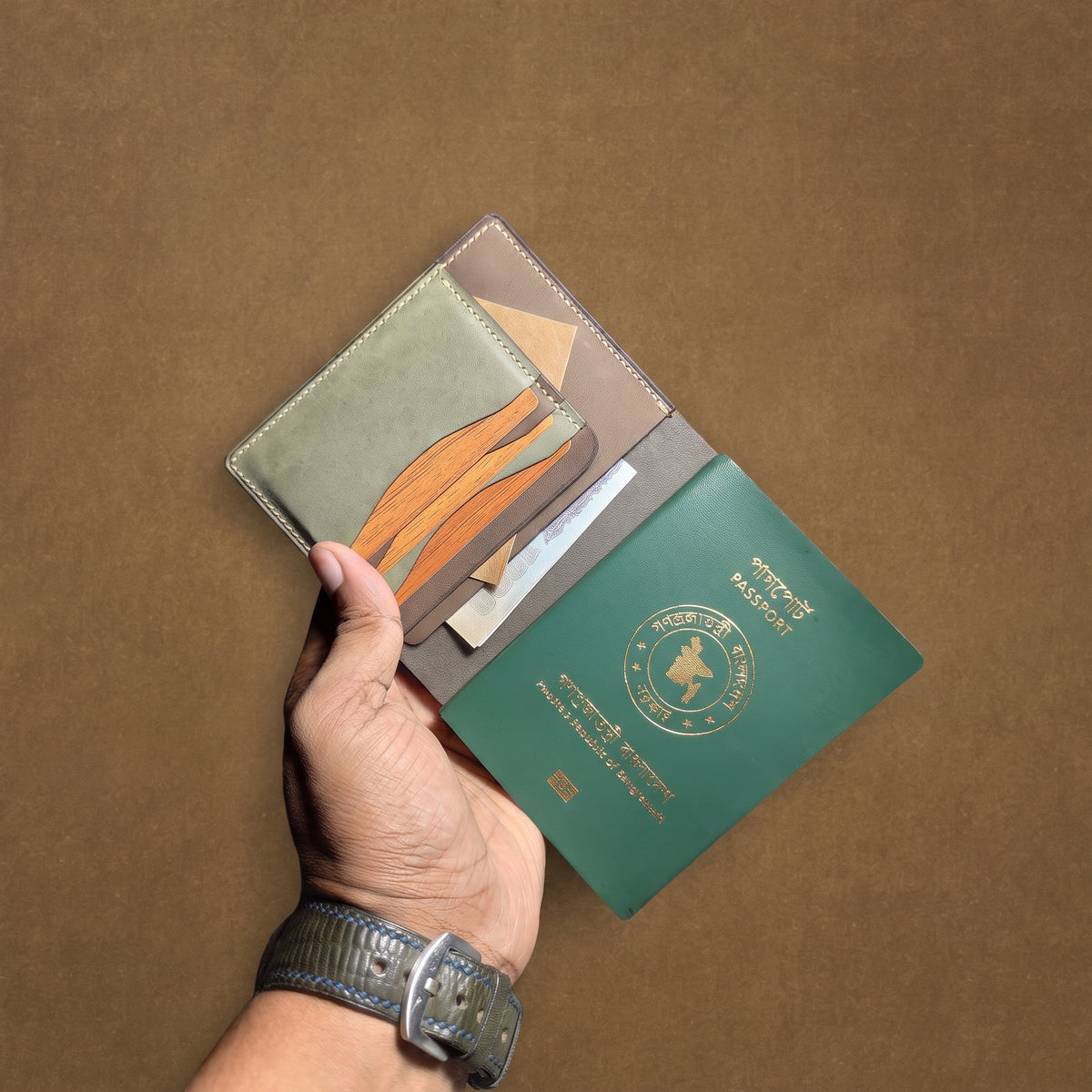 Velario — Passport Holder (WC-PH10)
