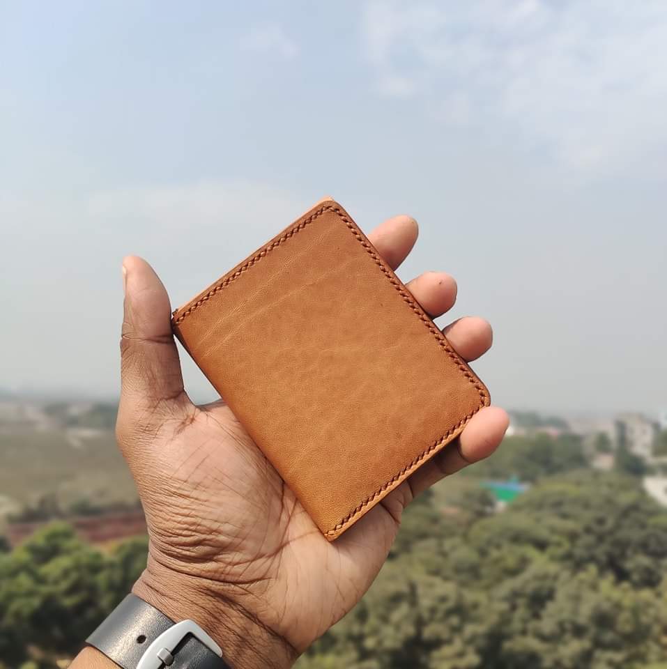 Luno — Where Elegance Meets Order(WC-TR5)