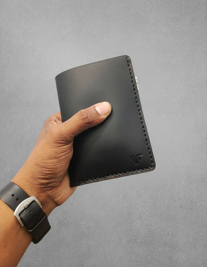 Vaulta — The Semi-Long Wallet for Those Who Carry More (WC-V4)