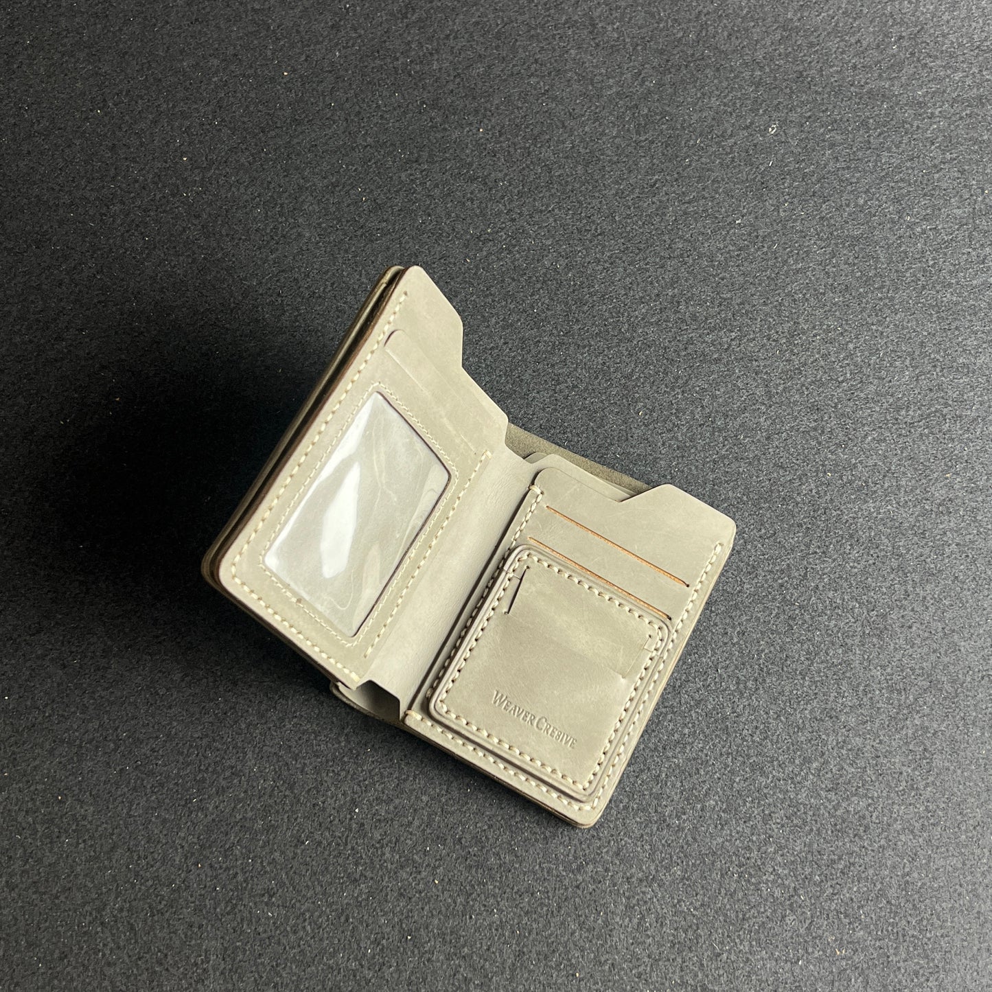 Ravelo — The Bold Fold (WC-V12)