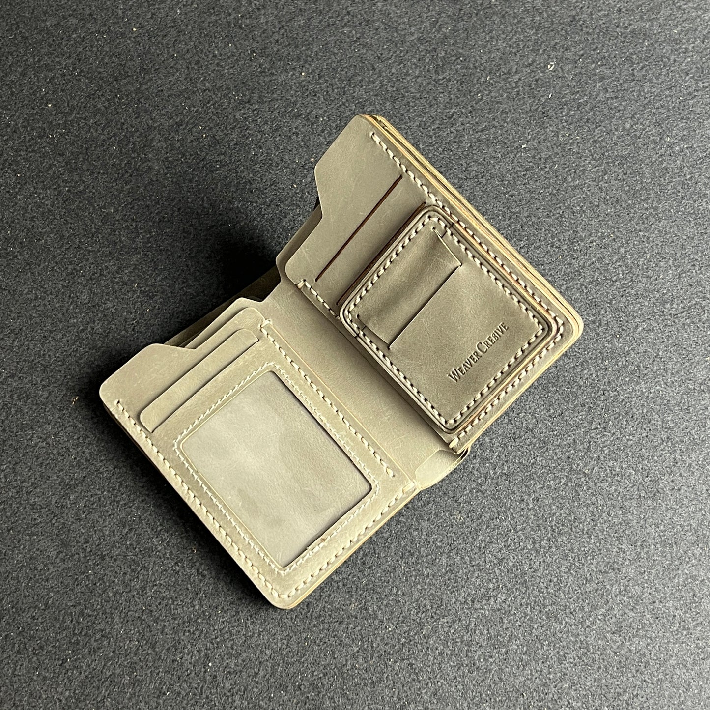 Ravelo — The Bold Fold (WC-V12)