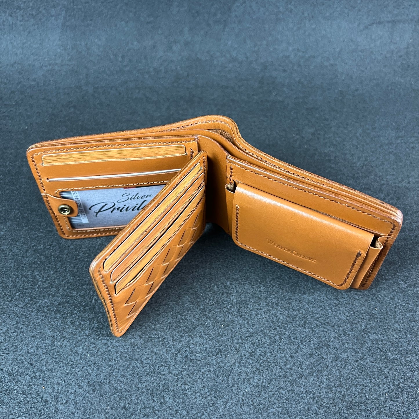 Velin — Woven Charm Meets Everyday Function Model: WC-C25