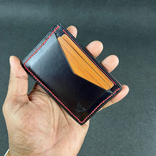 Noir Grid — Bold. Minimal. Redefined (WC-CH12)