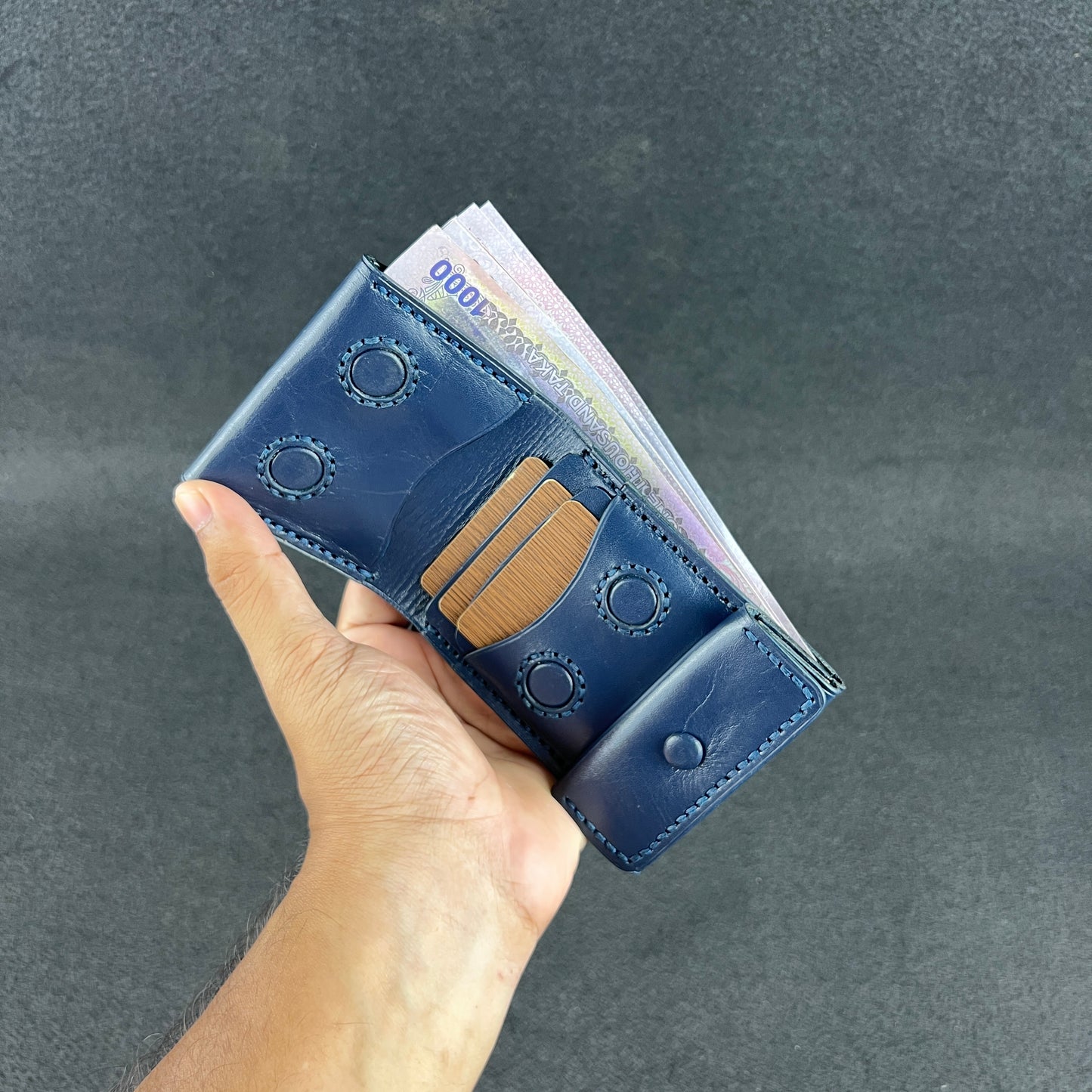 Frozzy — Classic Wallet (WC-C42)
