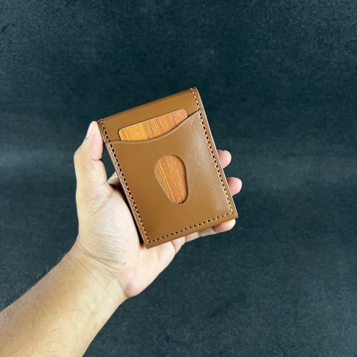 Frozzy — Classic Wallet (WC-C42)