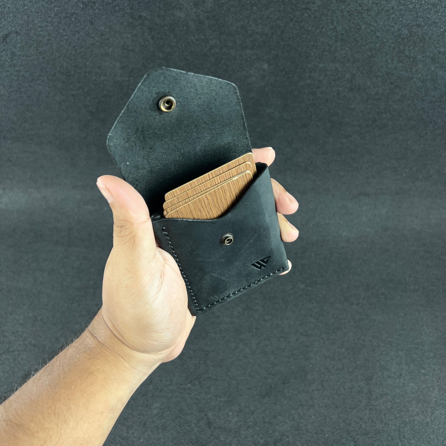 KYROX — Vintage Wallet (WC-VT01)