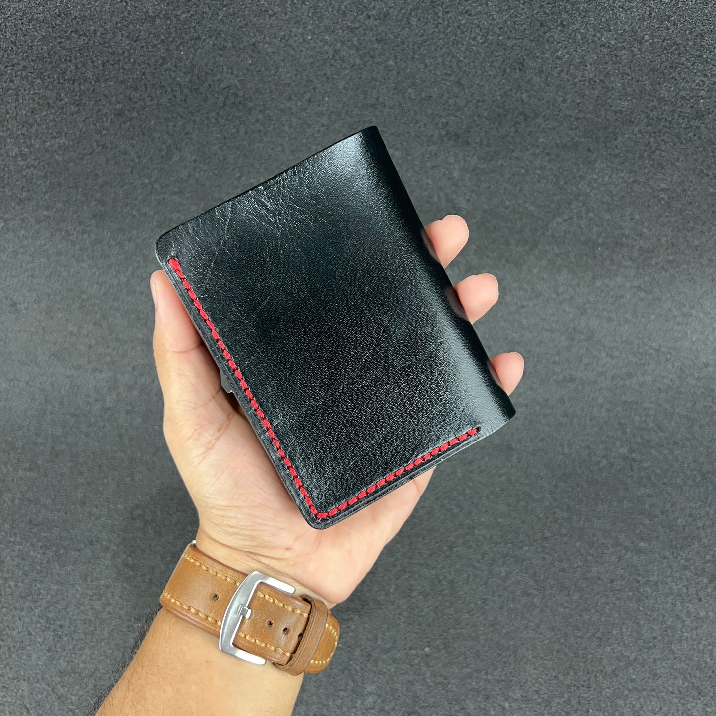 Ravelo — The Bold Fold (WC-V12)