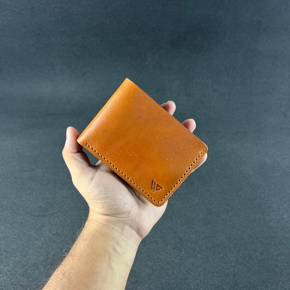 Velin — Classic Bi-Fold Wallet (WC-C25)