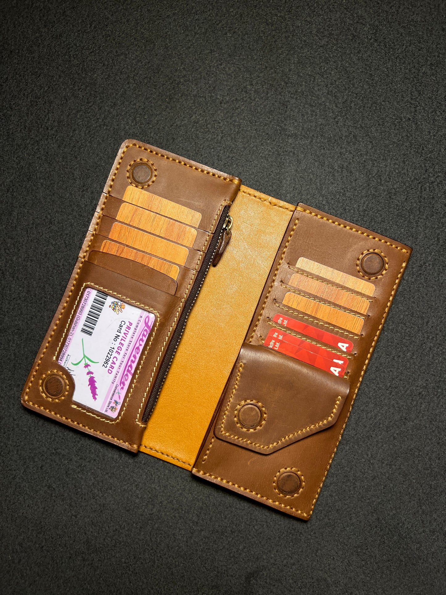 Marvello Max — The Everyday Luxury You Can Hold (WC-L27)