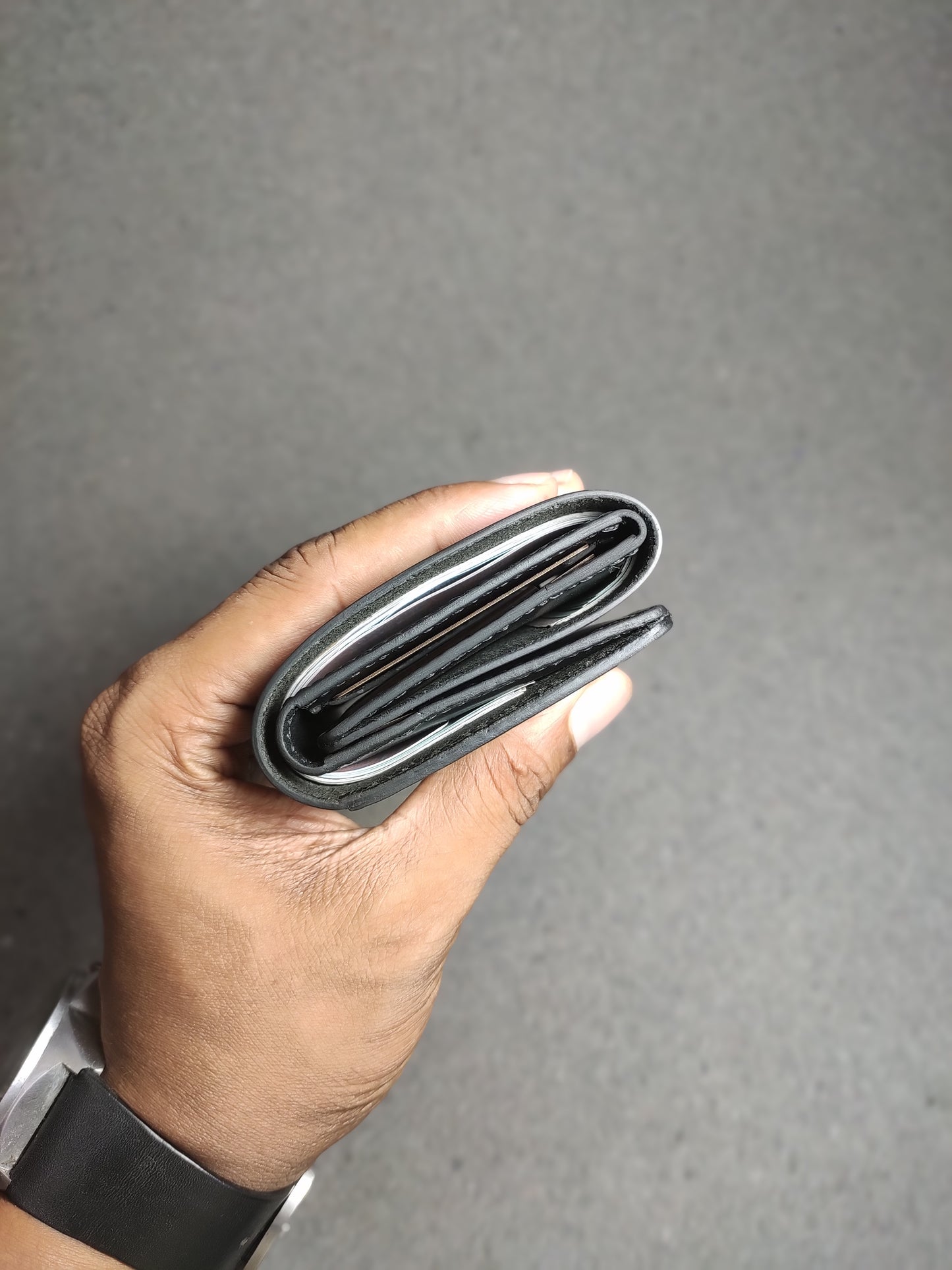 Onyx — Sleek. Sculpted. Sophisticated (WC-TR4)