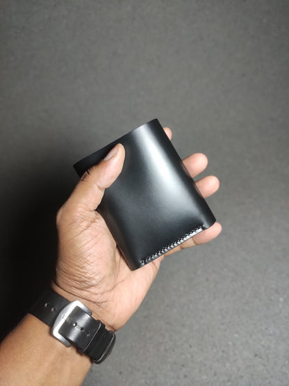 Onyx — Sleek. Sculpted. Sophisticated (WC-TR4)