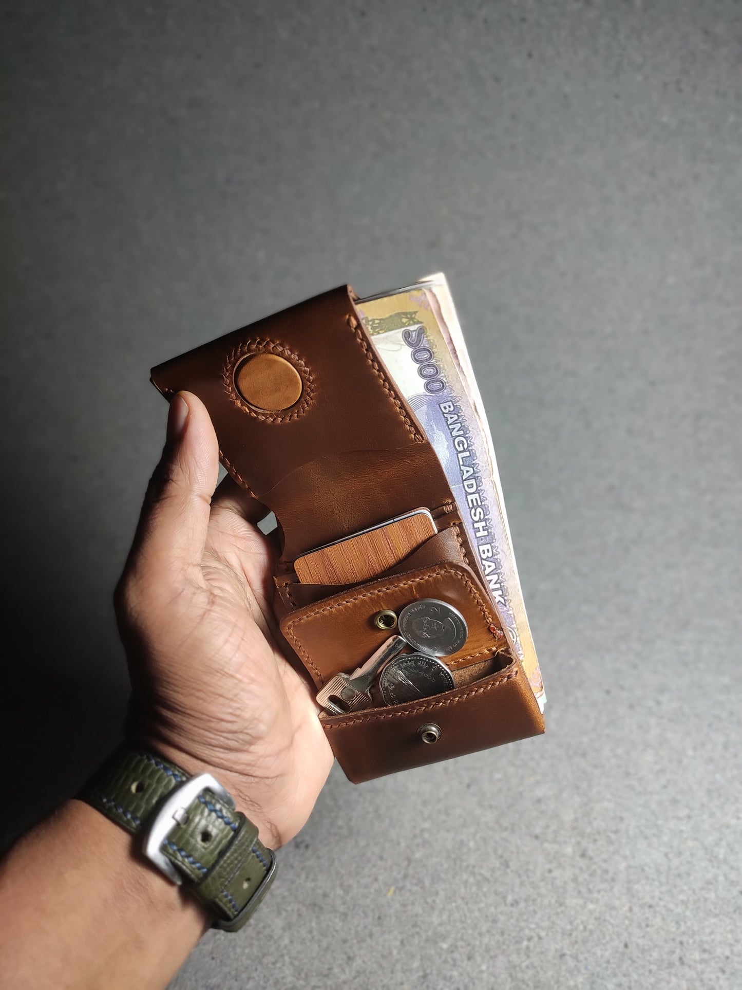 Trove — The Mighty Mini Wallet Button Edition (WC-C28 Button Edition)