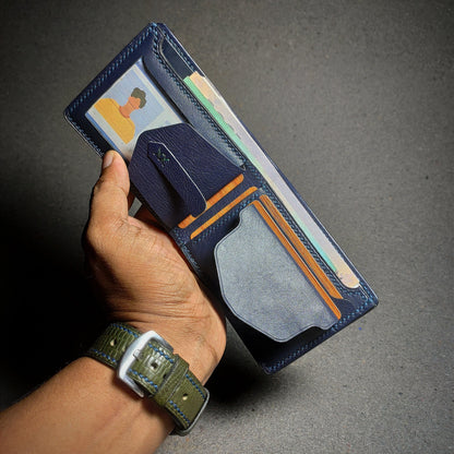 Indigo Crest — Designed for the Organized Mind (WC-C30)