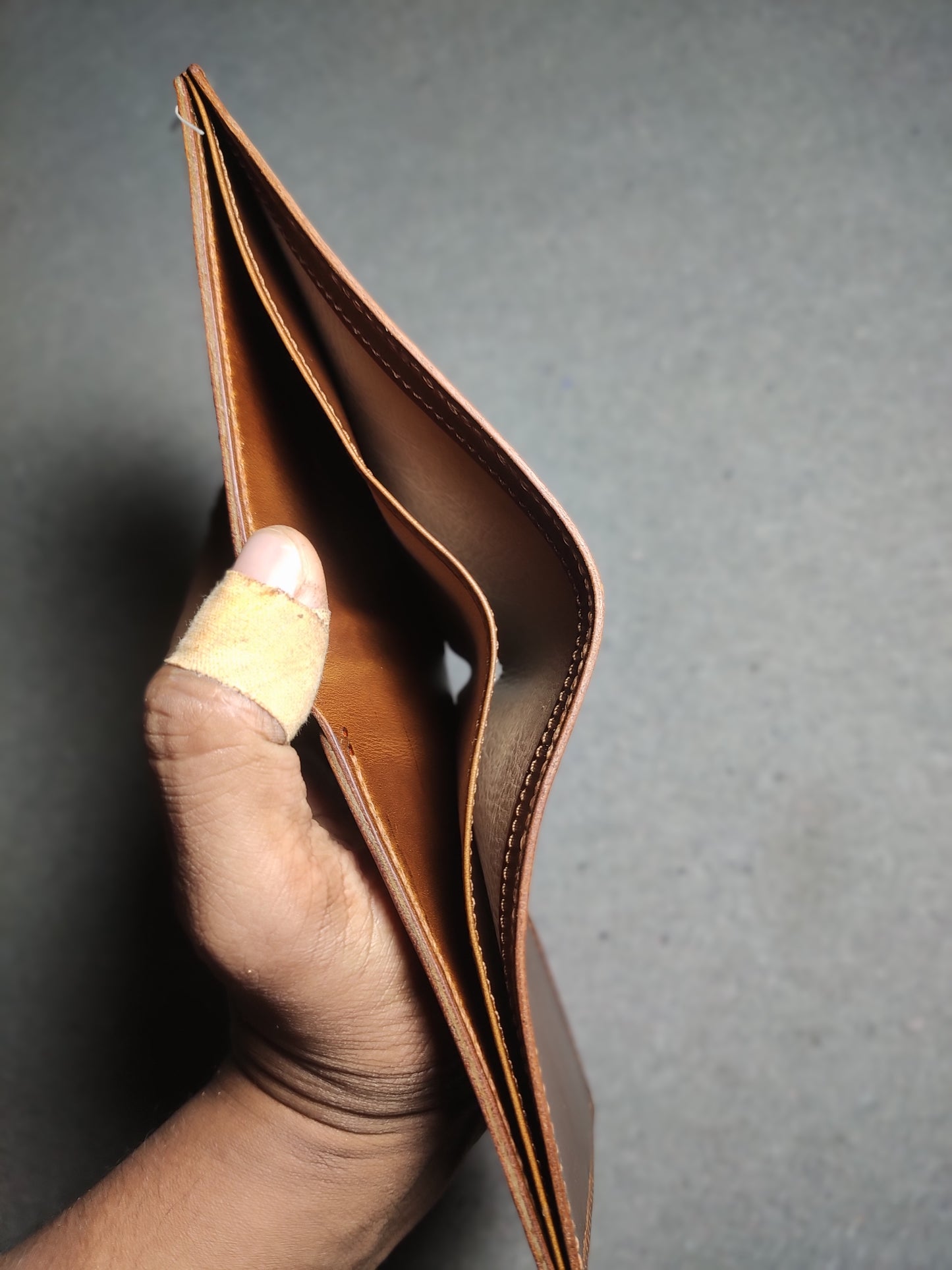 Handmade Bi-Fold Wallet (WC-C32)