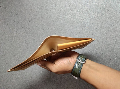 Handmade Bi-Fold Wallet (WC-C33)