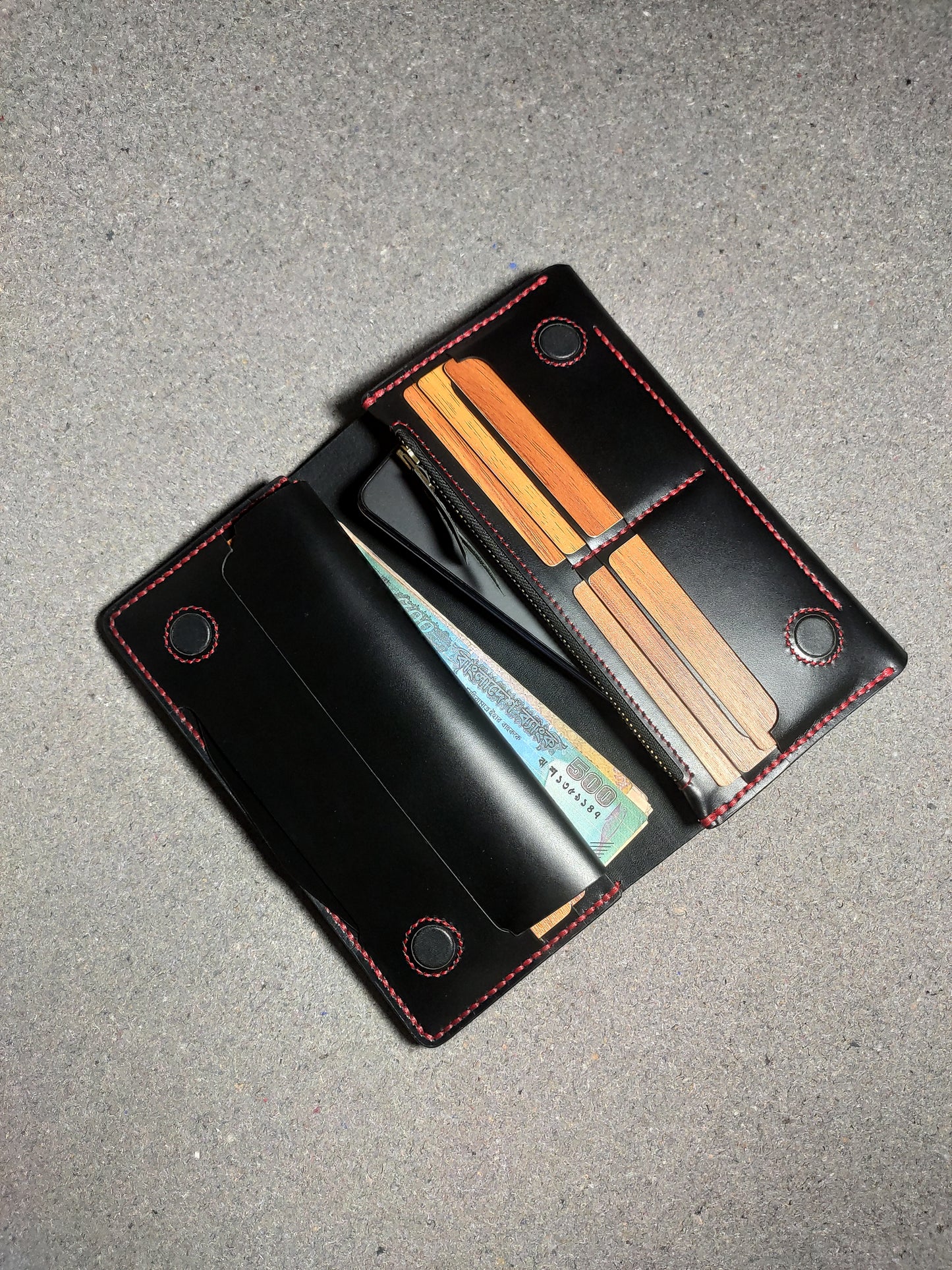 Elvra Pro — Crafted for the Long Days (WC-L16 Pro)