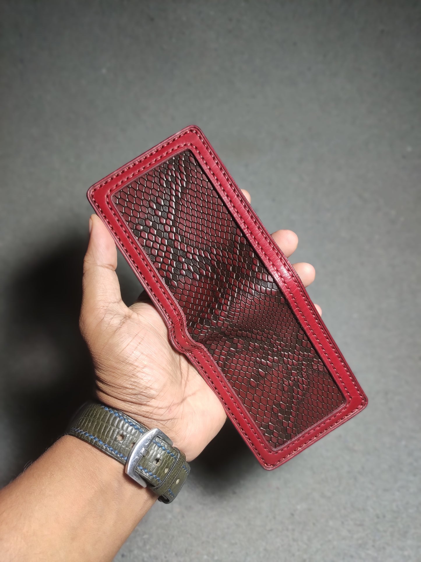 Crimson Weave — The Signature Bi-Fold Wallet (WC-C36)