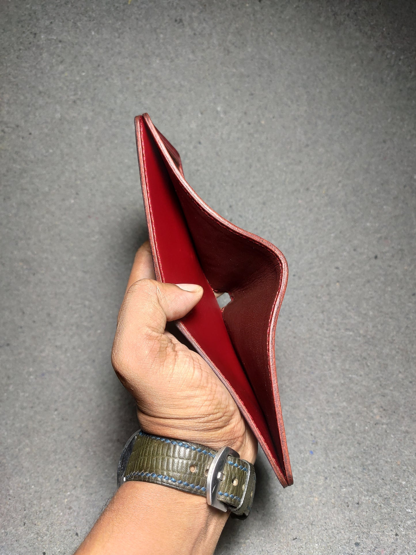 Crimson Weave — The Signature Bi-Fold Wallet (WC-C36)
