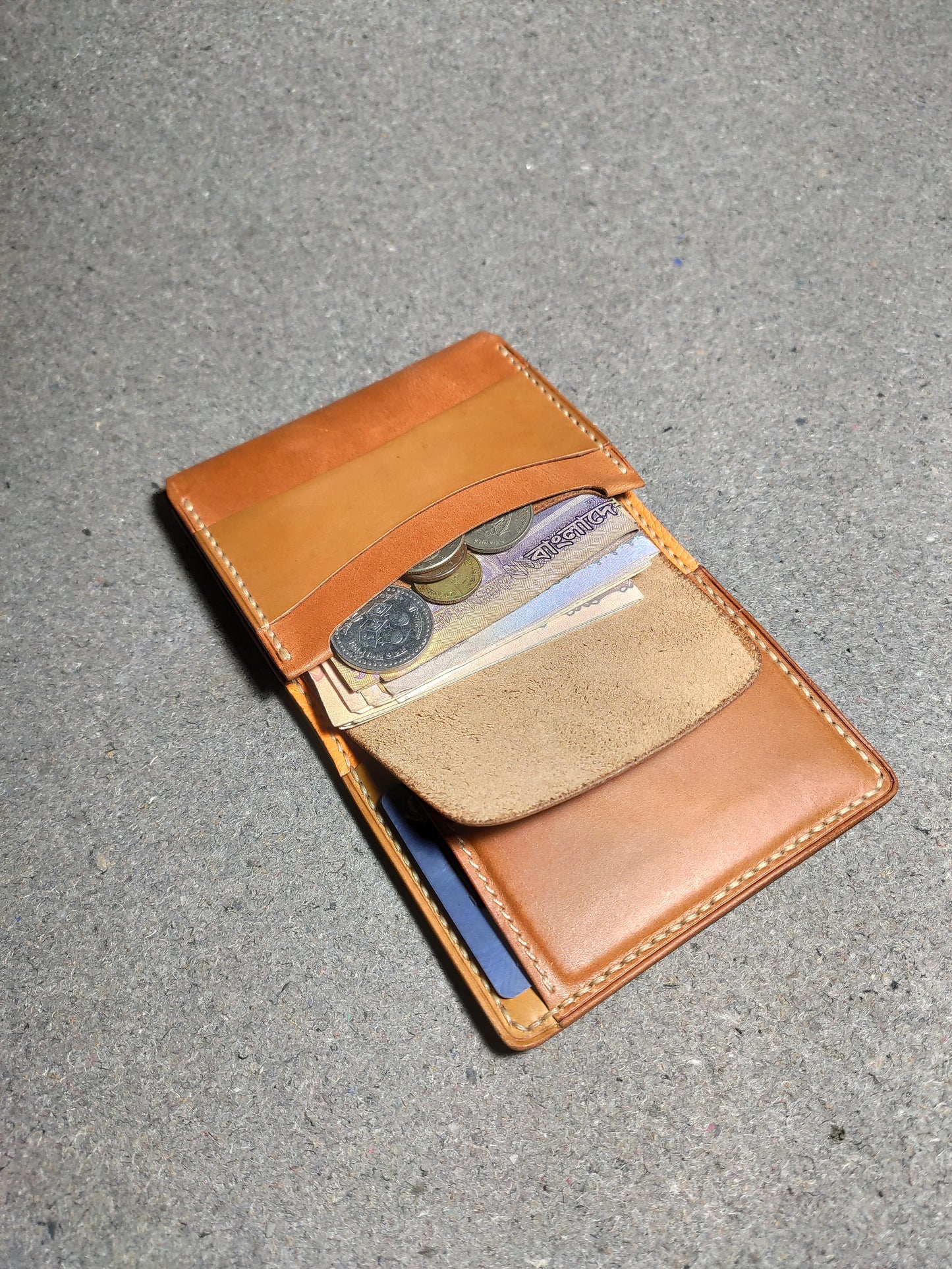 HandMade Vertical Bi-Fold Wallet (WC-V16)