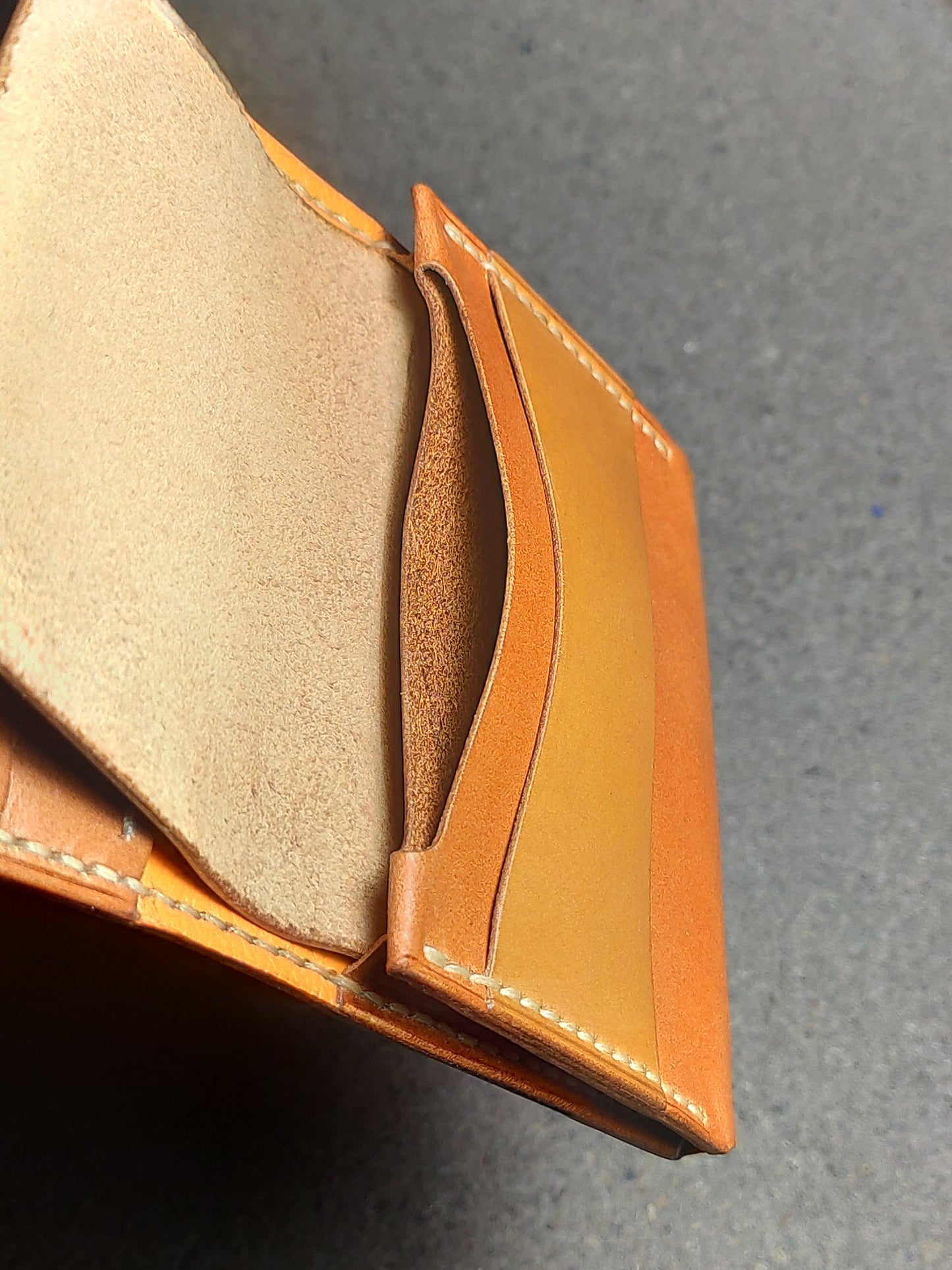 HandMade Vertical Bi-Fold Wallet (WC-V16)