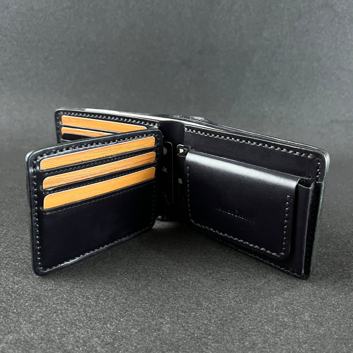 Velin — Woven Charm Meets Everyday Function Model: WC-C25