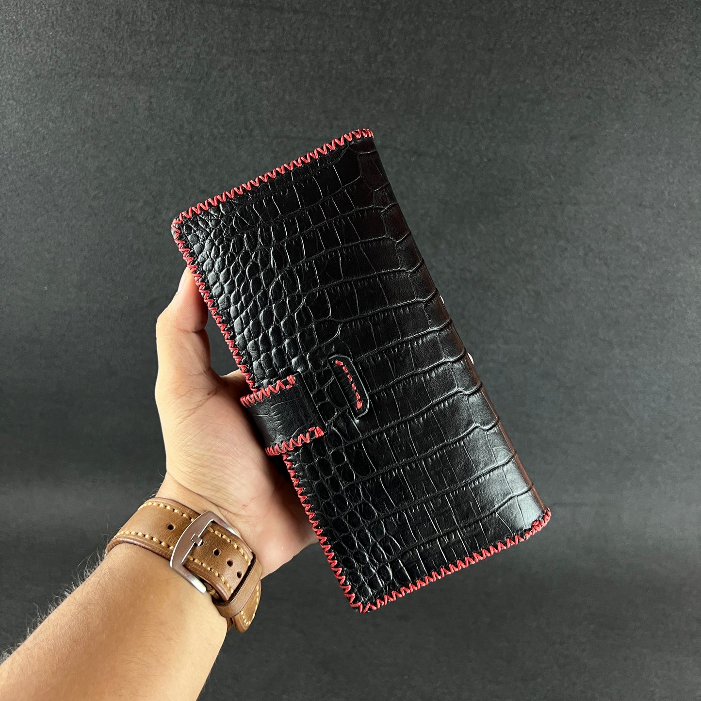 Cadenza — The Zigzag Stitched Executive Long Wallet ( WC-L11)
