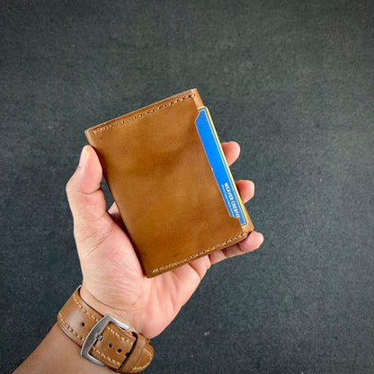 Folden — Vertical Bi-Fold Wallet (WC-V17)