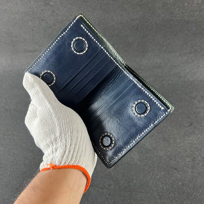 Noir Grid — The Textured Bi-Fold Wallet (WC-V5)